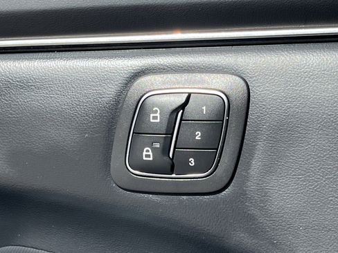 Used 2023 Ford Mustang Mach-E Premium image 16