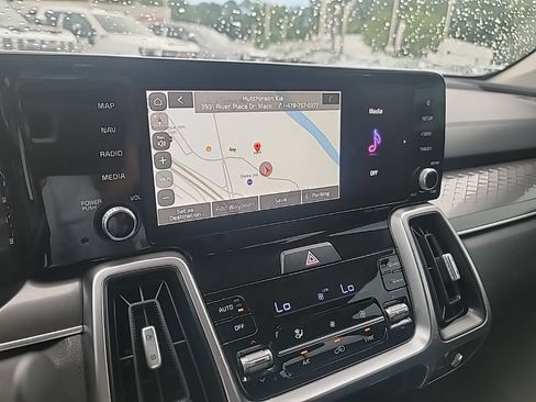 Certified 2023 Kia Sorento S FWD image 16
