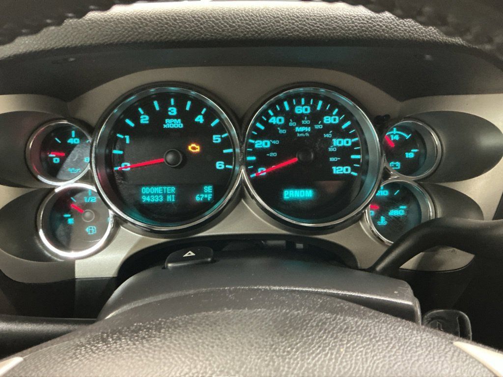 Used 2011 Chevrolet Silverado 1500 LT w/ All-Star Edition AWD/4WD image 15