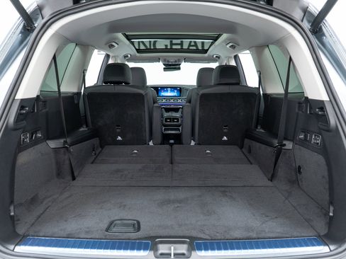 New 2026 Mercedes-Benz GLS 450 4MATIC image 10