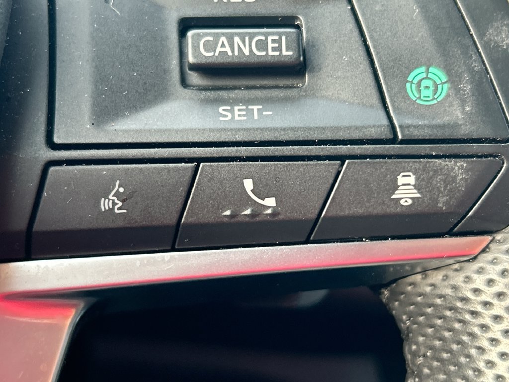Used 2023 Mitsubishi Outlander SE AWD/4WD image 17