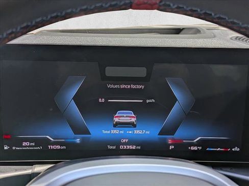 Used 2025 BMW M440i Coupe w/ Premium Package RWD image 10