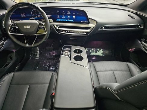Certified 2024 Cadillac Lyriq Luxury w/ LPO, Floor Liner Package AWD/4WD image 17