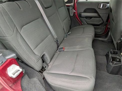 Certified 2021 Jeep Wrangler Unlimited Sahara image 34