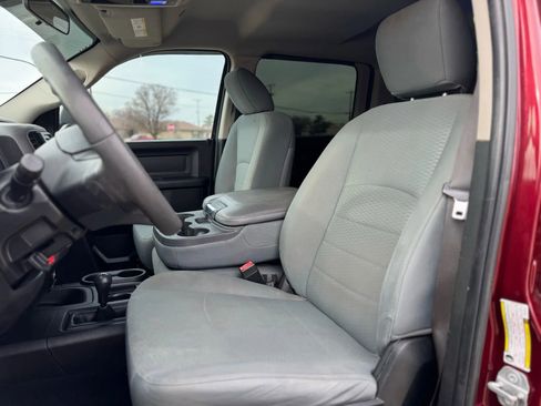 Used 2018 RAM 3500 Tradesman w/ Chrome Appearance Group image 14