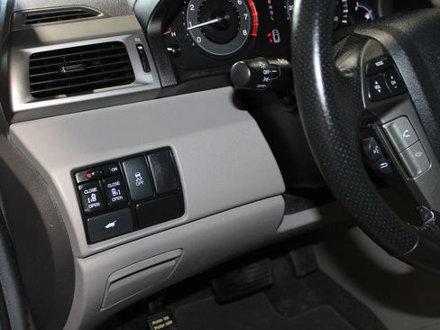 Used 2012 Honda Odyssey EX-L image 21