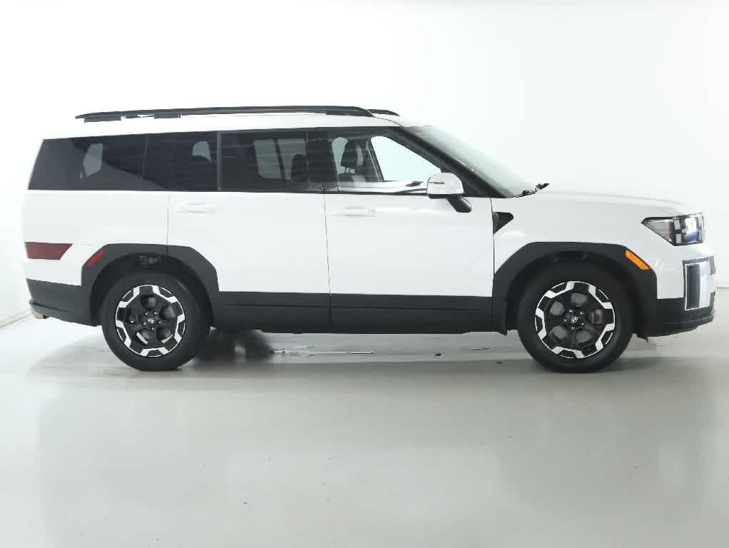Used 2025 Hyundai Santa Fe SEL AWD/4WD image 12