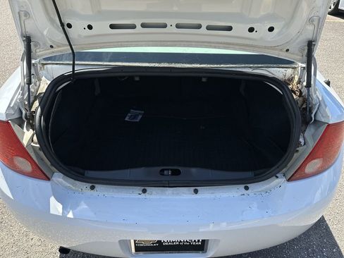 Used 2009 Chevrolet Cobalt LT w/ Preferred Equipment Group FWD image 23