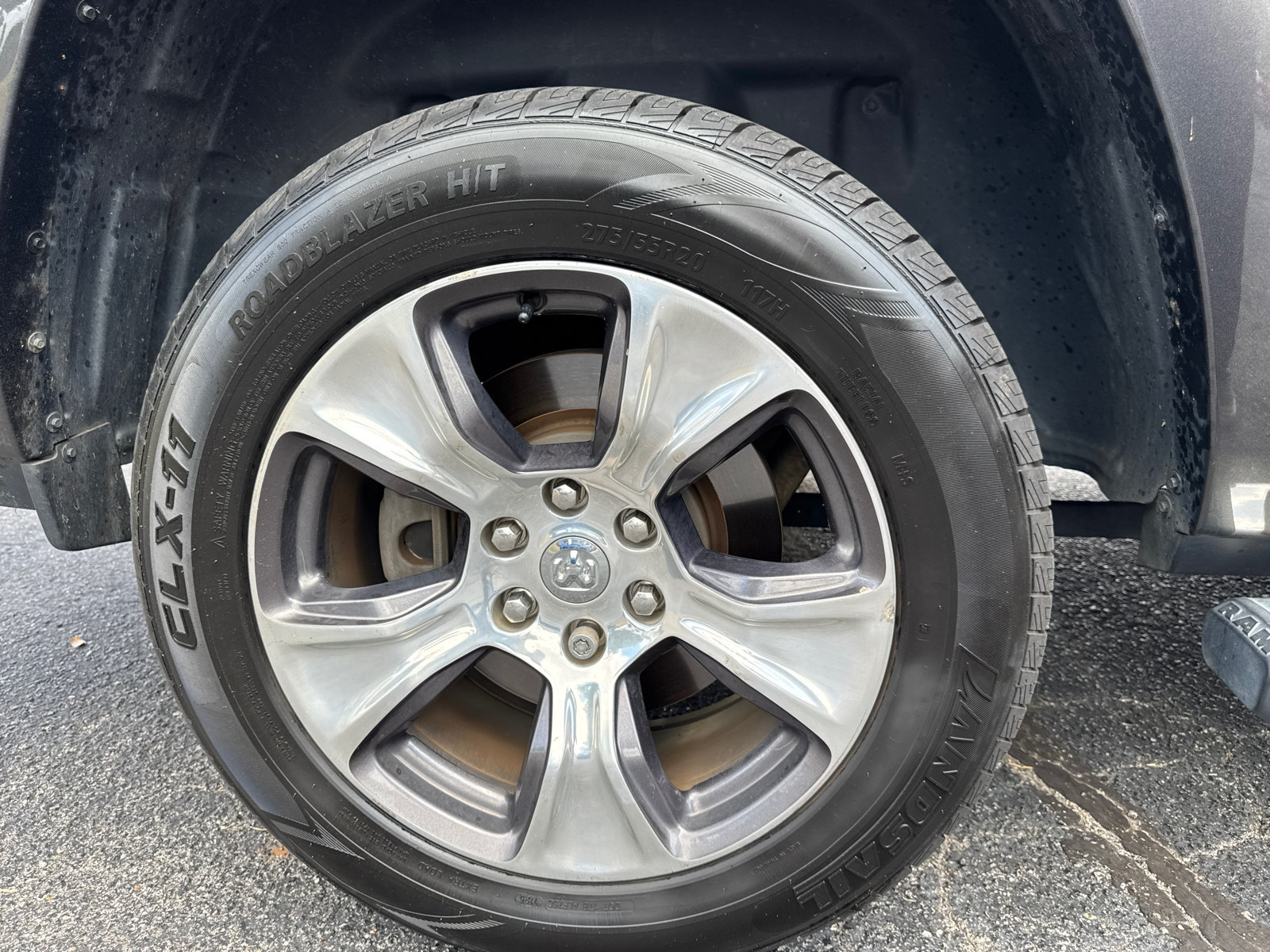 Used 2019 RAM 1500 Laramie RWD image 20