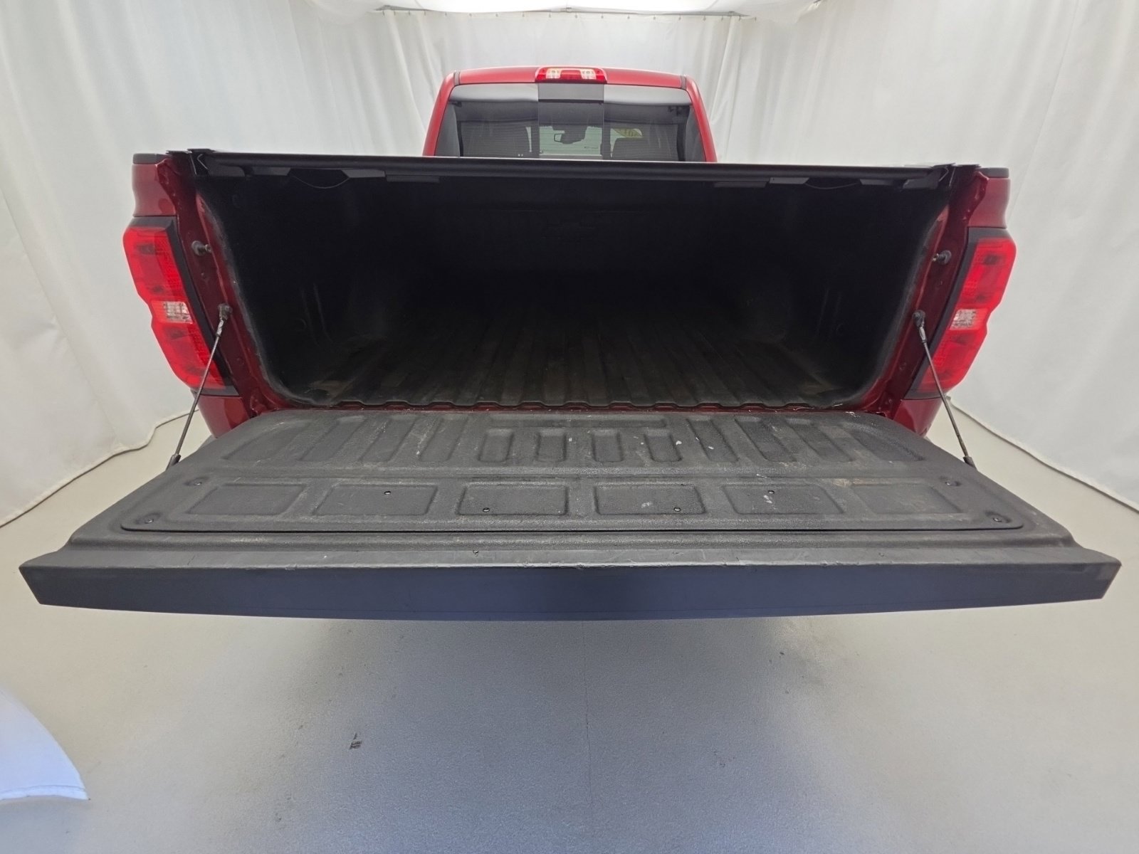 Used 2019 Chevrolet Silverado 2500 High Country AWD/4WD image 33