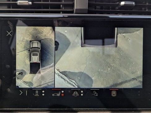 Certified 2024 GMC Sierra 1500 AT4 w/ Technology Package image 17