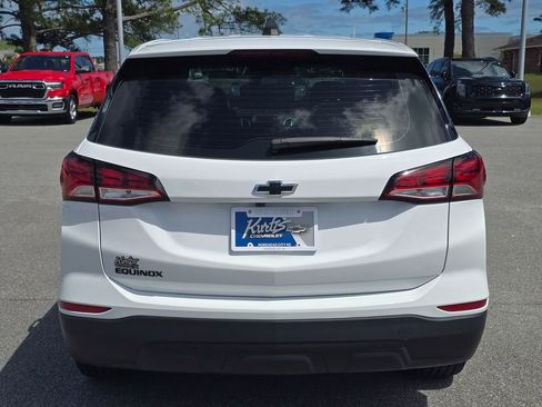 Used 2024 Chevrolet Equinox LS w/ Sport Edition FWD image 4