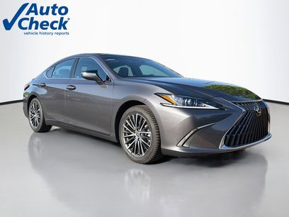 Certified 2022 Lexus ES 350 w/ Premium Package