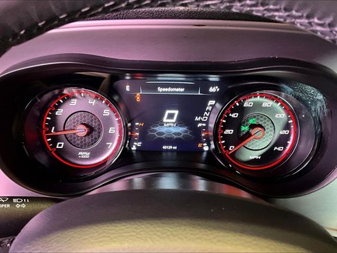 Used 2023 Dodge Charger SXT w/ Blacktop Package AWD/4WD image 14