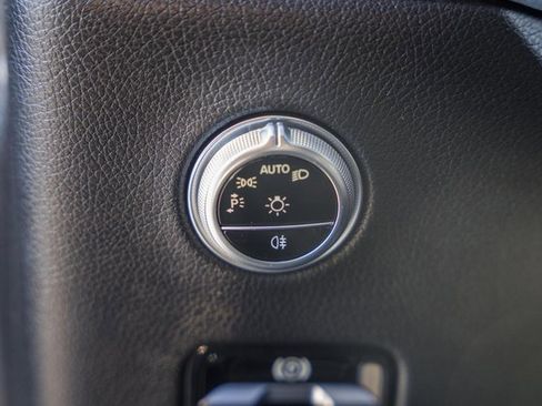 Certified 2024 Mercedes-Benz GLC 300 4MATIC image 40