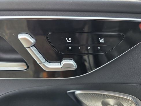 Certified 2025 Mercedes-Benz C 300 4MATIC Sedan image 14