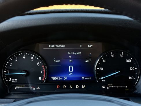 Used 2020 Ford Explorer XLT image 27