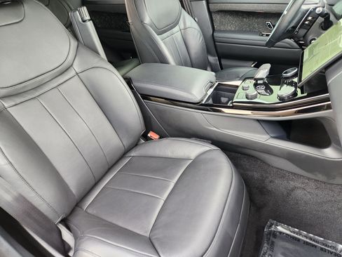 Certified 2023 Land Rover Range Rover Sport SE AWD/4WD image 9