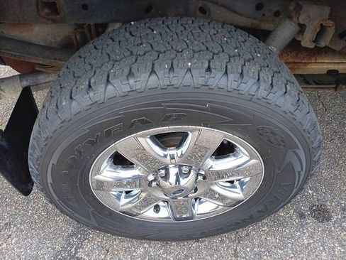 Used 2014 Ford F150 XLT w/ Equipment Group 302A Luxury AWD/4WD image 21