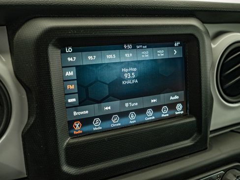 Used 2021 Jeep Wrangler Sport AWD/4WD image 21