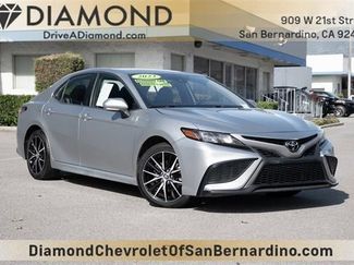 Used 2023 Toyota Camry SE video 1