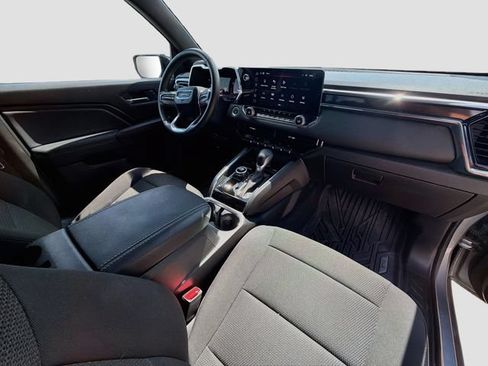 Used 2024 GMC Canyon Elevation w/ Convenience Package AWD/4WD image 33