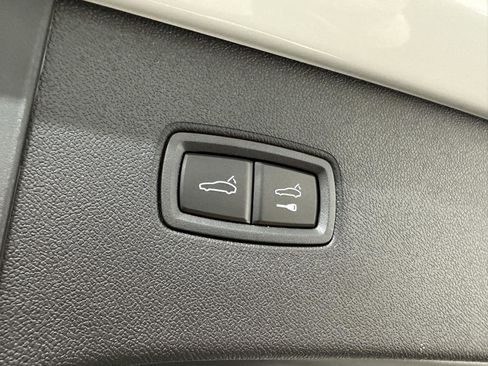 New 2026 Porsche Cayenne image 38