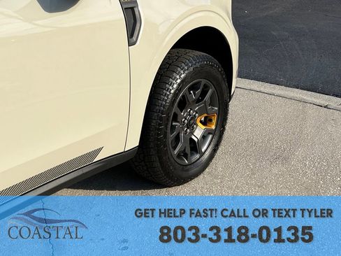 Used 2024 Ford Maverick Tremor w/ Tremor Off-Road Package image 28