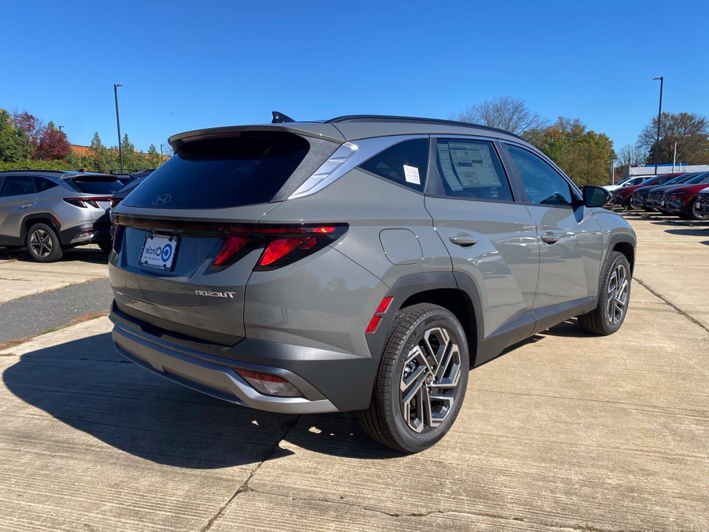 New 2026 Hyundai Tucson SEL Plus AWD/4WD image 4