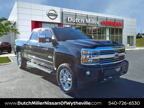 Used 2017 Chevrolet Silverado 2500 High Country w/ Duramax Plus Package image 1