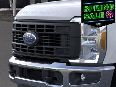 New 2026 Ford F250 XL w/ XL Off-Road Package image 18