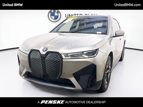 Used 2024 BMW iX xDrive50 w/ Premium Package AWD/4WD image 1