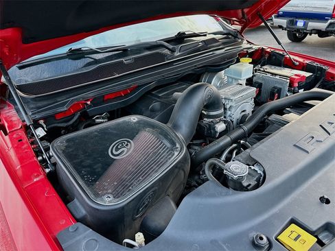 Used 2019 RAM 1500 Laramie image 26