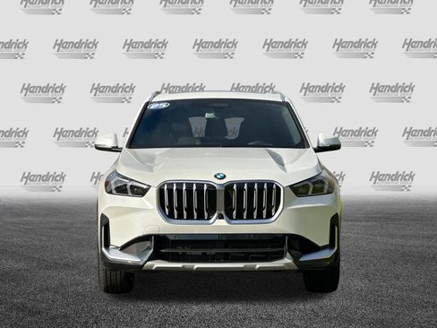 Used 2025 BMW X1 xDrive28i w/ Premium Package image 10