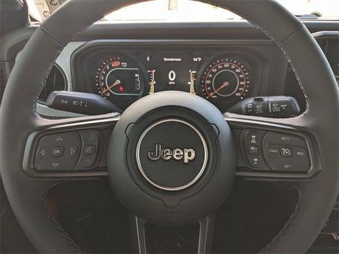 Certified 2026 Jeep Wrangler Unlimited Sport AWD/4WD image 17