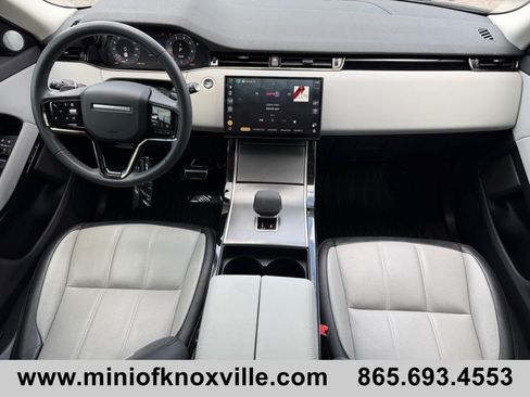 Used 2024 Land Rover Range Rover Evoque Dynamic SE AWD/4WD image 40