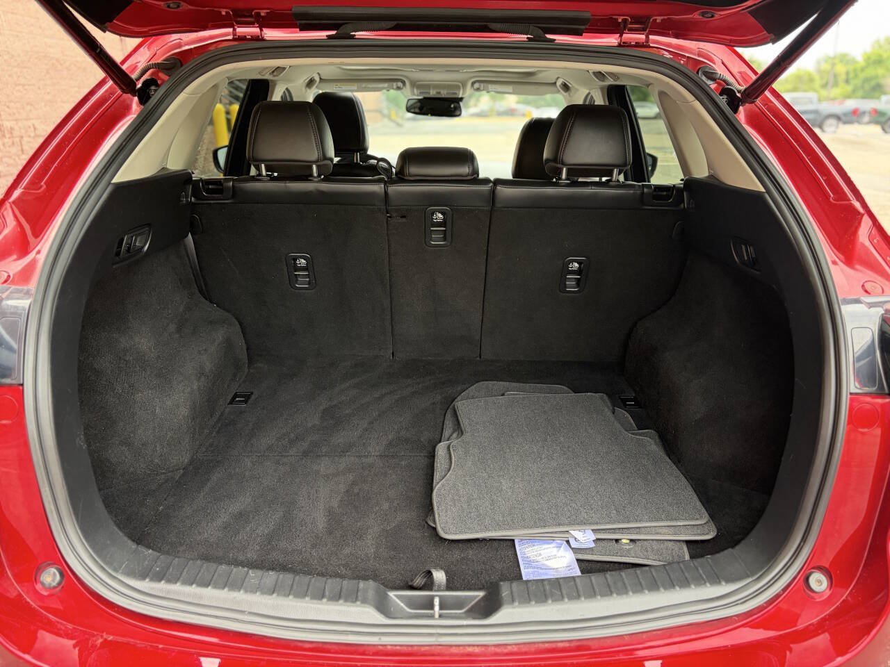 Used 2017 MAZDA CX-5 Touring w/ Preferred Equipment Package AWD/4WD image 19