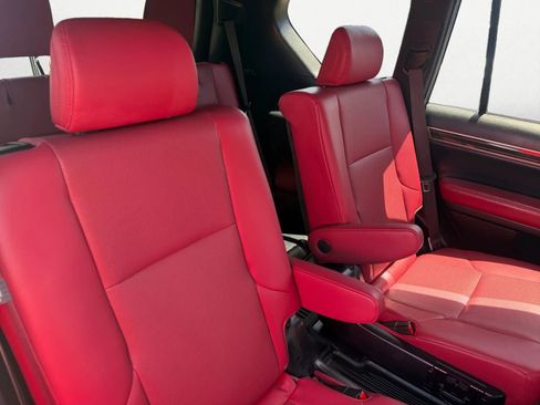 Used 2020 Lexus GX 460 Premium image 25