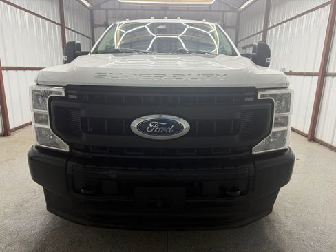 Used 2020 Ford F350 XL w/ Power Equipment Group image 2