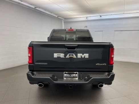 New 2026 RAM 1500 Big Horn AWD/4WD image 4