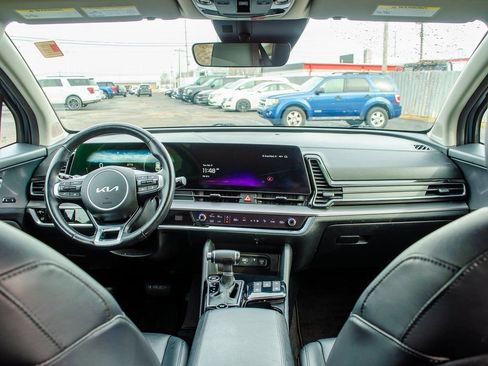 Used 2023 Kia Sportage SX image 34