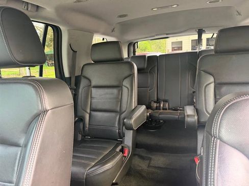 Used 2018 GMC Yukon Denali w/ Denali Ultimate Package image 16