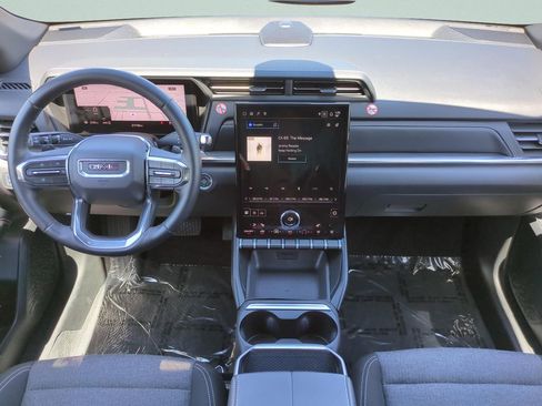 Used 2026 GMC Terrain Elevation image 14