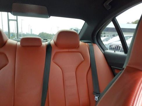 Used 2018 BMW M3 RWD image 10