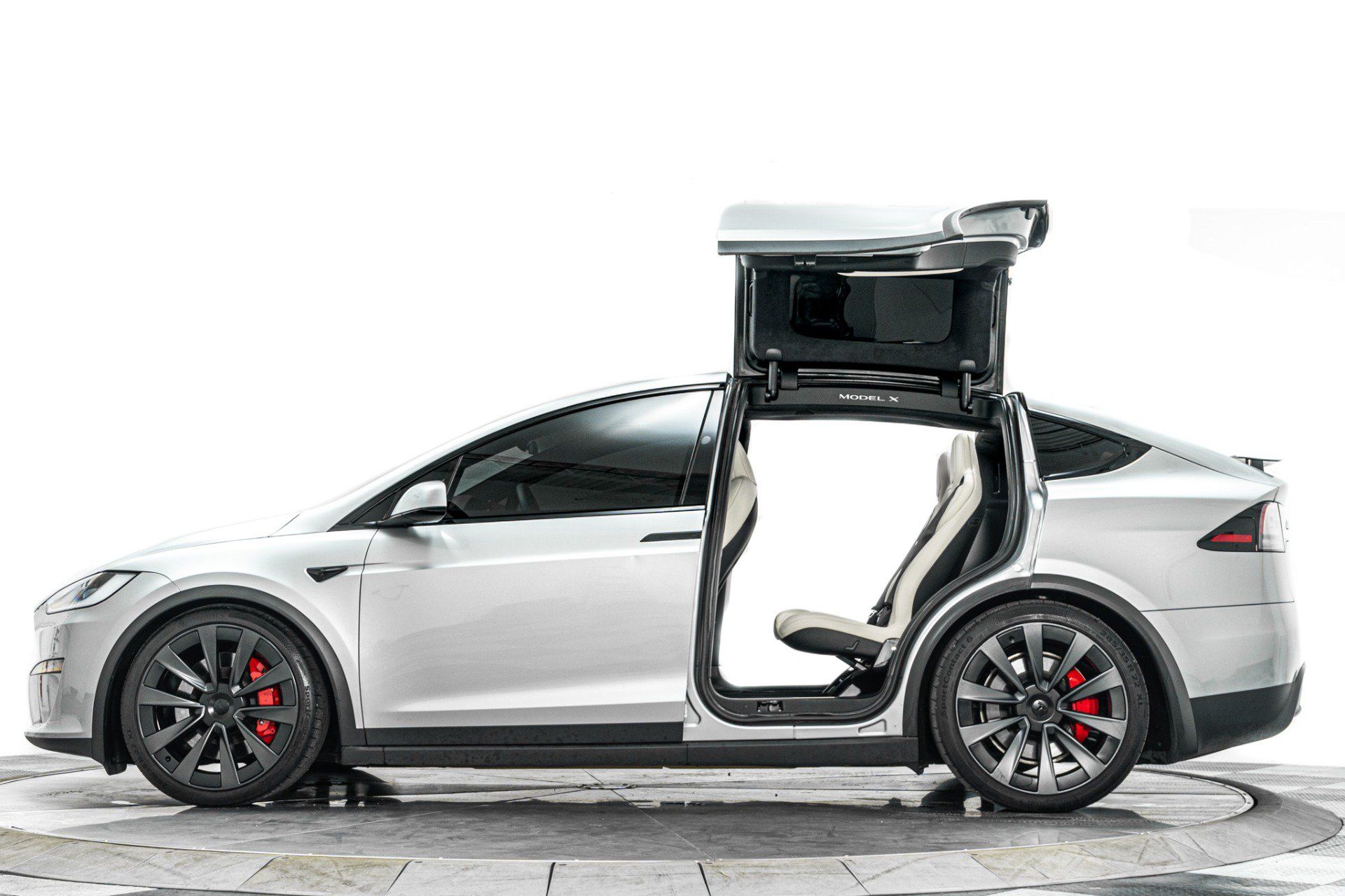 Used 2026 Tesla Model X Plaid AWD/4WD image 6