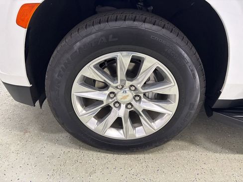 Used 2023 Chevrolet Tahoe Premier AWD/4WD image 10
