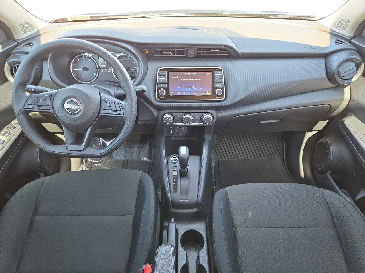 Used 2025 Nissan Kicks Play S FWD image 9