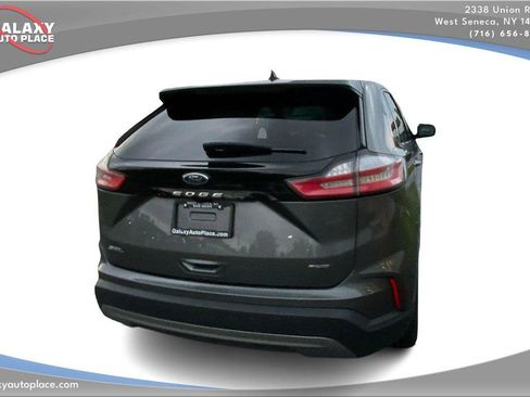 Used 2024 Ford Edge SEL AWD/4WD image 6