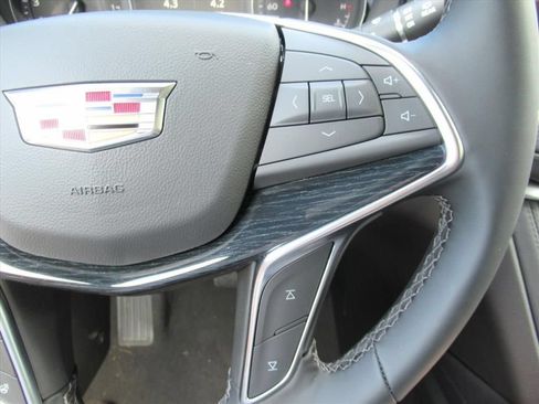 New 2026 Cadillac XT5 Premium Luxury w/ Driver Assist Package AWD/4WD image 23