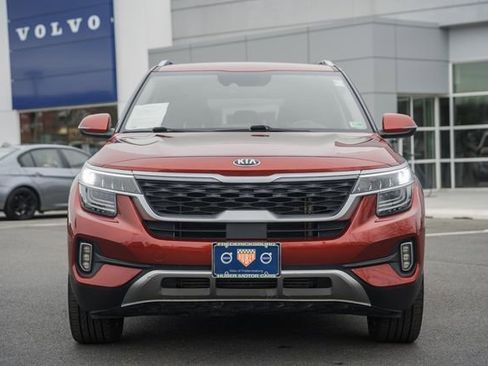 Used 2021 Kia Seltos SX image 2